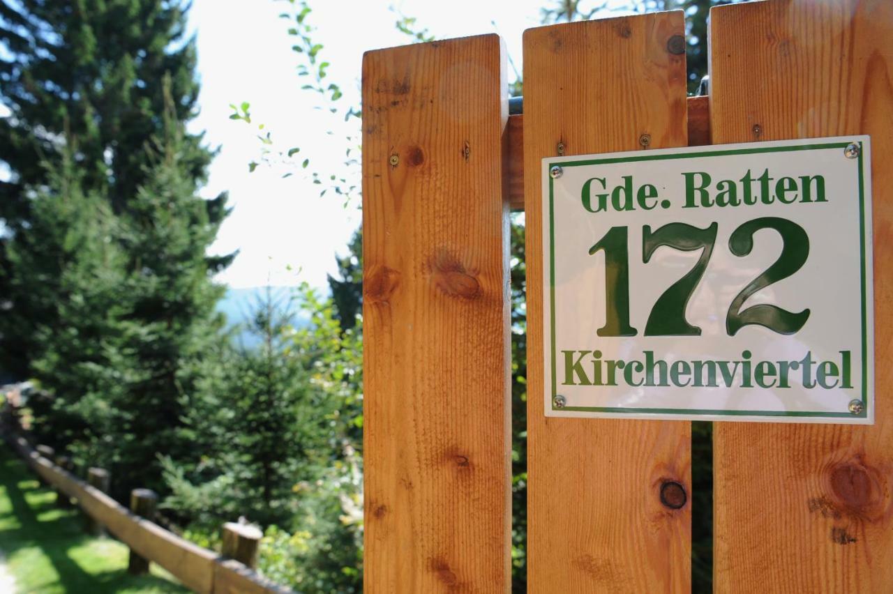 Gluehwuermchenhuette Villa Ratten Buitenkant foto