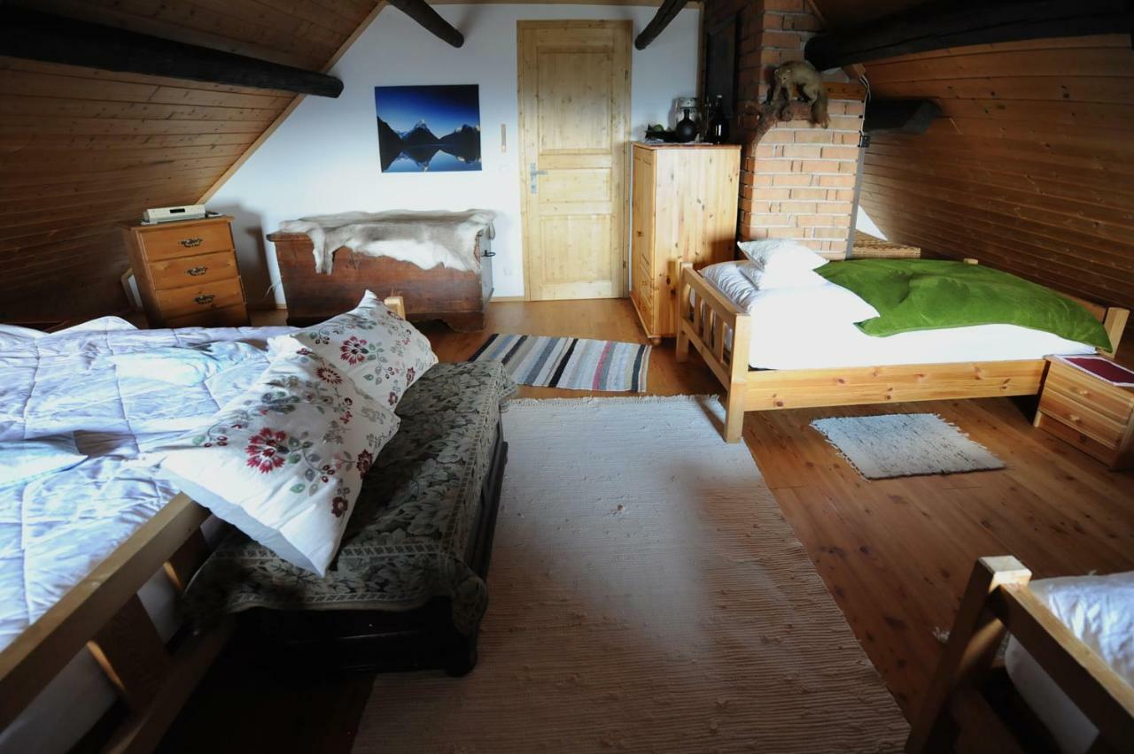 Gluehwuermchenhuette Villa Ratten Buitenkant foto