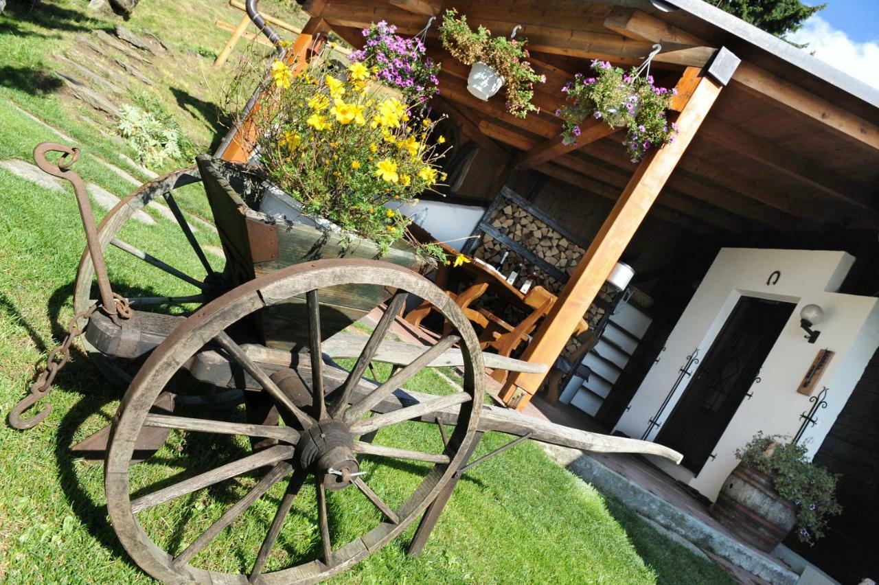 Gluehwuermchenhuette Villa Ratten Buitenkant foto